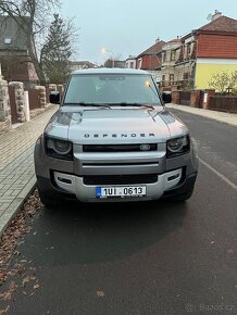 Land Rover Defender 110 D250 SE MY 23, 183kW, 7 míst - 2