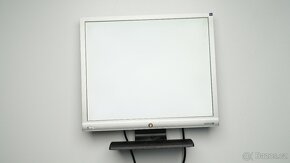 Monitor BENQ G900 - 2