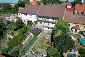 Benátky nad Jizerou, prodej RD 7+2, 180 m2, na pozemku 525 m - 2