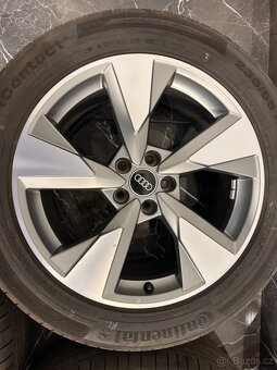 original audi Q5 r19 5x112 s line 80A601025AN - 2