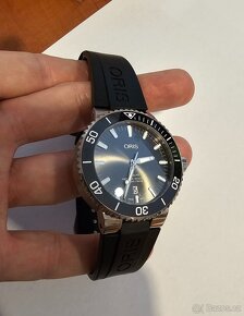 hodinky ORIS AQUIS Titanium Date, - 2