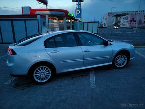 Renault laguna 3 - 2