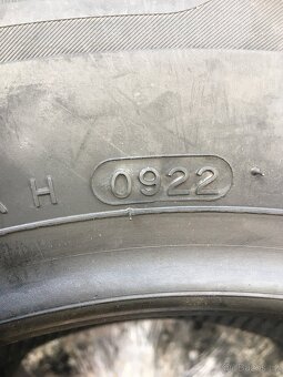 Hankook vantra LZ 215/70 R15C 109/107S - 2