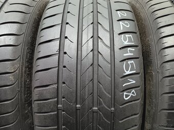 Letní pneu 225/45/18 GoodYear - 2