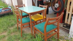 Jídelní stůl a 4 židle Tábor - 2