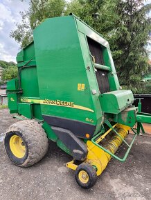 John Deere 592 - 2