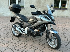 Honda NC 750 X 2017, najeto 15800km - 2