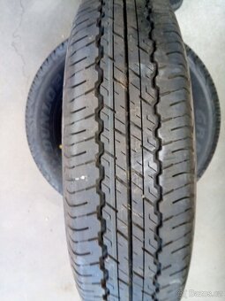 K prodeji 2 ks pneu zn. Dunlop rozměr 185/80 R 15 - 2