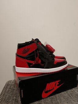 Air Jordan 1 High Patent Bred - 2