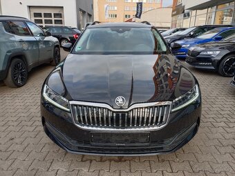 Škoda Superb 3 Combi 2.0TDI 110kW DSG Matrix Tažné Panorama - 2