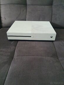 XBOX ONE S + ovladač + 6 her - 2