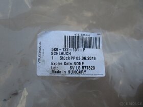 Horní hadice vody Audi VW Seat Škoda 2.0 TDi 5K0122101P - 2