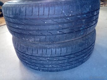 2 kusy letních pneu Bridgestone rozměr 215/65 R 17 - 2