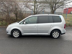 vw touran 1.9tdi 77kw r.v 2009 Comfort - 2