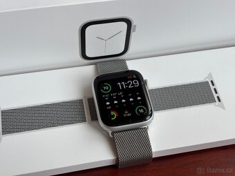 Apple Watch 4 44mm Aluminium Silver - 2