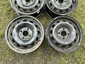 4 ks plechových disků Ford 15" 4x108 et45 - 2