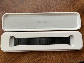 Apple Watch 38mm vesmírně černý článkový tah (38/40/41mm) - 2