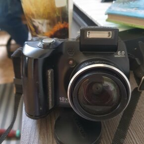 Digitální fotoaparát OLYMPUS SP-500UZ - 2