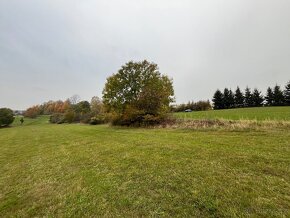 Pozemky 2668 m2 nad koupalištěm Lomnice nad Popelkou - 2