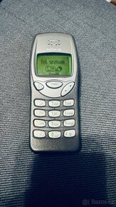 Nokia 3210 zachovala pro sběratele - 2