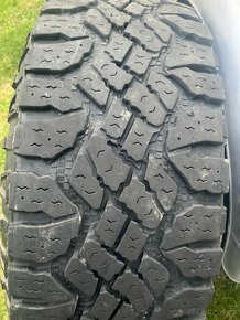 Prodám 4 x GOOD YEAR WRANGLER Duratrac 285/70 R17 - 2