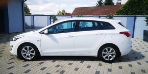 Hyundai i30 kombi 1.4i - 16V - 73kw. PĚKNÝ STAV - NOVÁ STK - 2