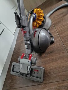 Dyson DC 37 - 2