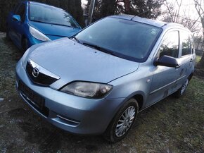 MAZDA 2  BENZIN 1,4i  RV 2004, ZA 19000 KČ - 2