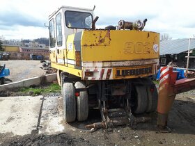 Bagr otočák Liebherr 902 - 2