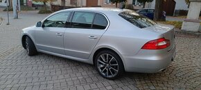 Škoda Superb II 2.0 Tdi - 2