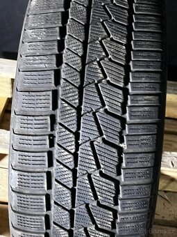 Zimní pneu 225/40 R19 93V Continental 6,5mm - 2