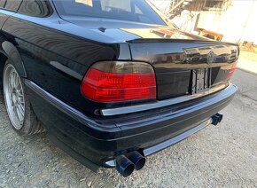 BMW E38 740iL LONG V8 - 2