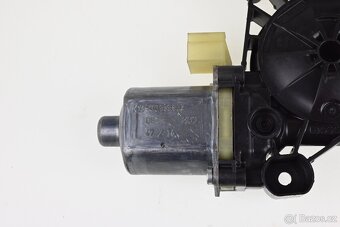 Motor stahování okna Audi A3 / Škoda Octavia IV – 5Q0959802 - 2