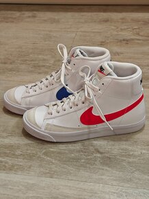 NIKE BLAZER MID '77 (GS) vel.37,5 - 2