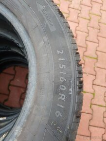 Zimni pneu 215/60 R16 - 2