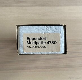 Ruční dávkovač Eppendorf Multipette 4780 (03) - 2