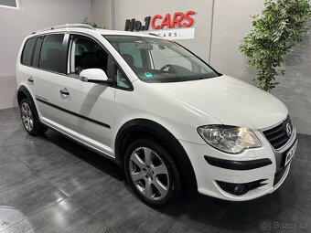 Volkswagen Touran 1,4 TSI DSG CROSS BI-XEN NAVI BEZ KOROZE - 2