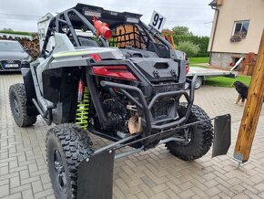 Polaris RZR 1000 Turbo R, SPZ, najeto 3300 km, rok 22 - 2