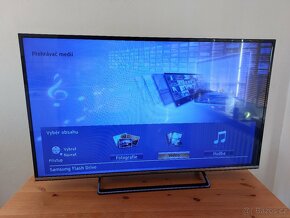 Televize Panasonic TX-49DS503E - 2