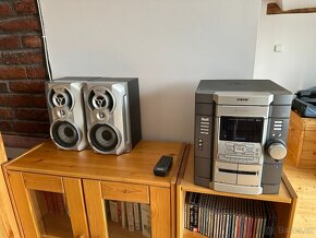 Sony MHC-RG22 Hifi věz + repro bedny - 2