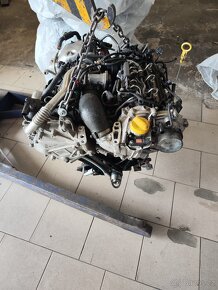 Motor Renault V9X index 891, 3.0 dCi, V6, 173 kW - 2