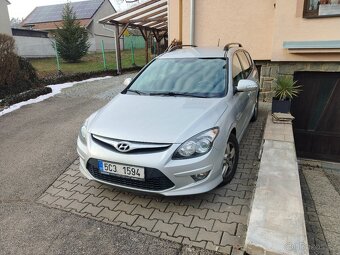 Hyundai i30CW combi 1.6diesel 66kw - 2