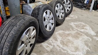 VW T5, T6 - originální alu kola 215/65 R16 - 2