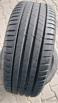 Prodám 2 x letní pneu Pirelli 205/45/17 - 2