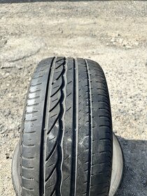 Bridgestone 215/45/16 - 2