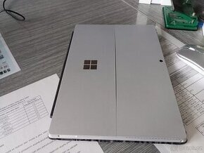 Microsoft Surface Pro 4 - 2