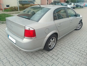 Opel Vectra 1.8 16V Cosmo Plus - 2