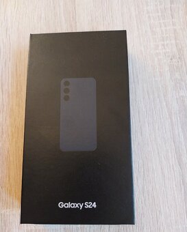 Samsung Galaxy S24 256gb - 2