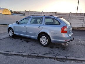 Škoda Octavia II 1.6tdi 4x4 199t. naj 1.majitel - 2