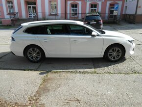 Prodám Peugeot 508 SW 2.0 HDi 120kW ALLURE EAT8 - 2